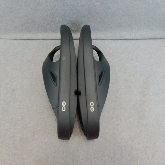 OOFOS Black Flip Flops Unisex Mens 9 Women 11 Comfort Recovery Shoes New - Picture 4 of 9
